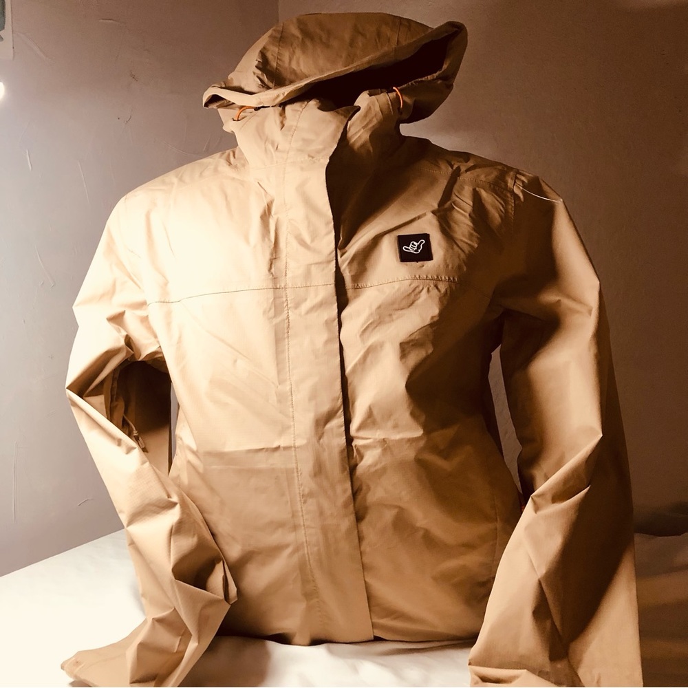 Dutch Bros Coffee Medium Full Zip Tan Gig’em Hooded Storm Rain Jacket Te…